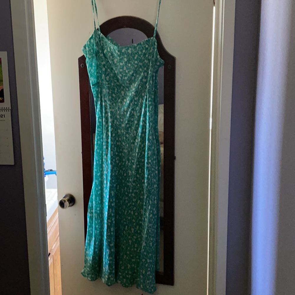 Réalisation Par Midi Dress